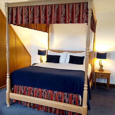The Ram At Tivetshall Tivetshall Saint Margaret Extérieur photo