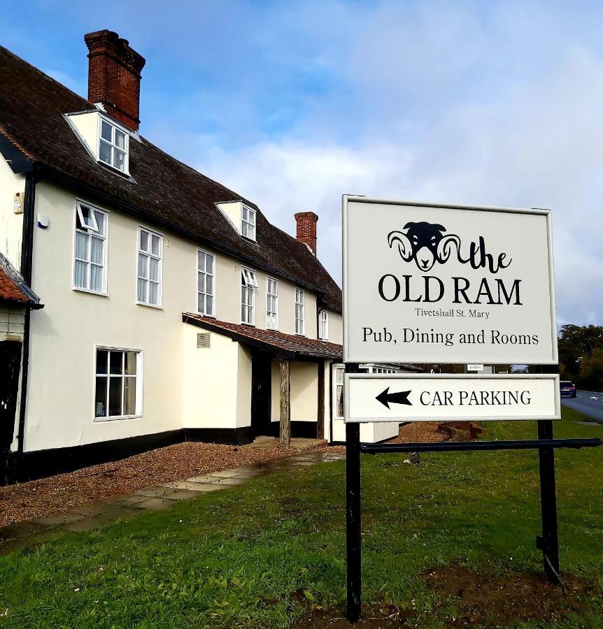 The Ram At Tivetshall Tivetshall Saint Margaret Extérieur photo